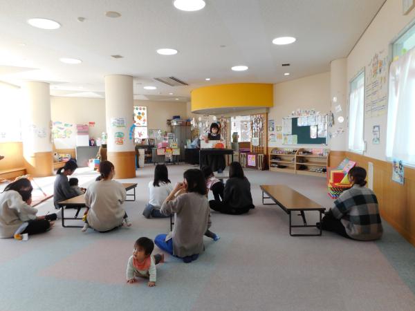 R7.2カラフルあおむし2