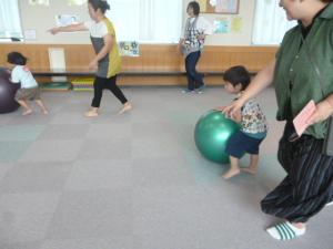 大玉転がし1