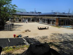 広い園庭わんぱく